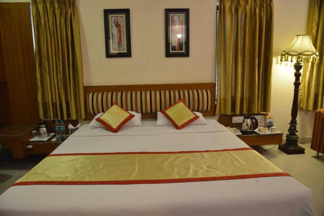 Hotel Pai Vista, Kr Road à Bangalore Extérieur photo