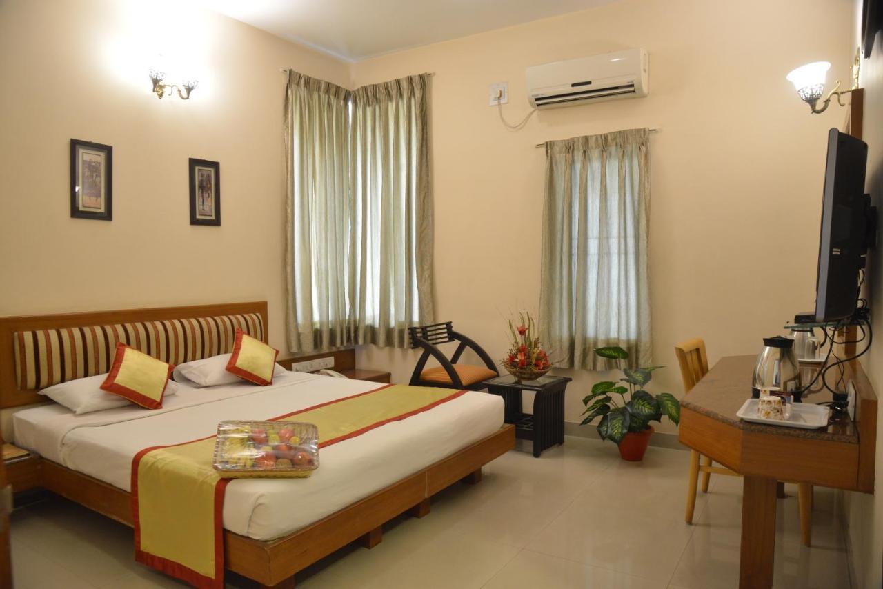 Hotel Pai Vista, Kr Road à Bangalore Extérieur photo