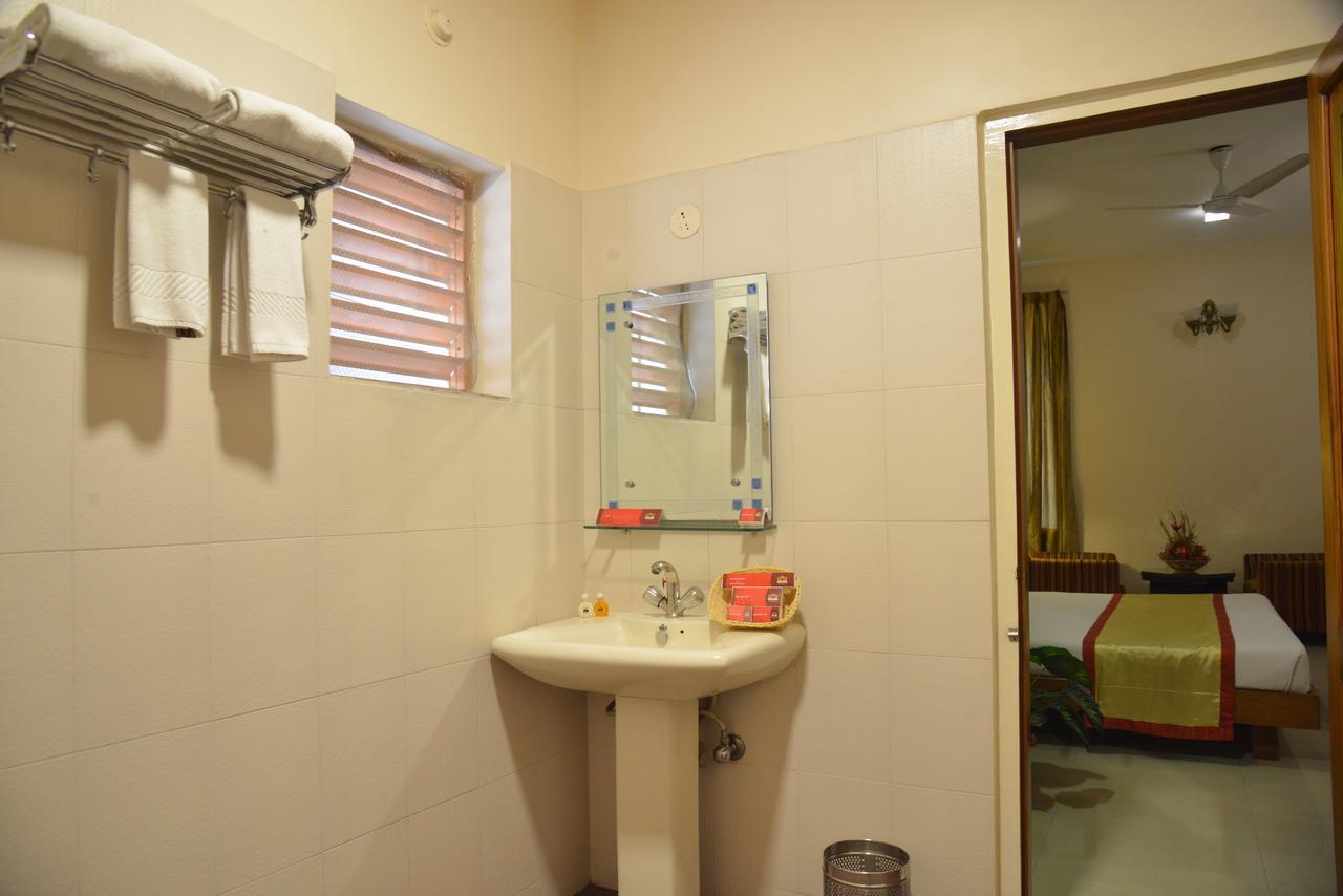 Hotel Pai Vista, Kr Road à Bangalore Extérieur photo